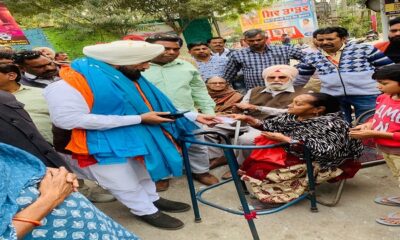 Residents of Halka Atam Nagar are benefiting from the mobile clinic