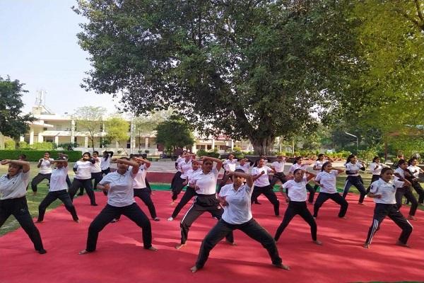 Organized self defense workshop at Arya College