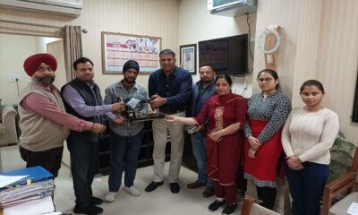 Thanks to Vardhaman Special Steels for donating seven sewing machines