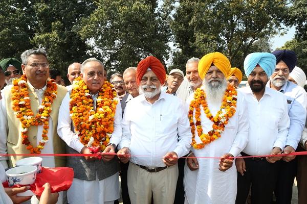 Farmers to adopt university recommendations for water and straw conservation: Dr. Satbir Singh Gosal