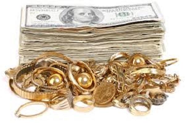 The maid absconded with cash and gold jewelery worth lakhs of rupees