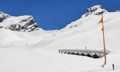 Hemkunt Sahib Yatra starts from 20th May, army soldiers are making a path in 15 feet high snow sheet.