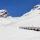 Hemkunt Sahib Yatra starts from 20th May, army soldiers are making a path in 15 feet high snow sheet.