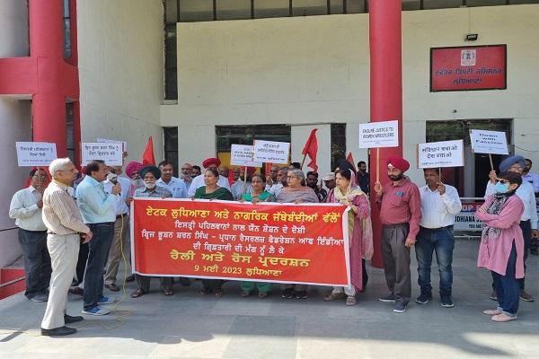 Demand for the arrest of Brij Bhushan Sharan Singh, protest by social organizations