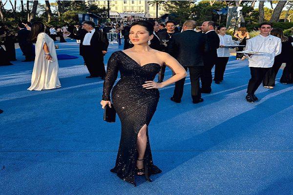 Sunny Leone wows people with her style at Cannes 2023 Amber Blue Carpet, see pictures