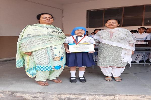 Painting competition organized on the topic of environment and polluted water of Punjab