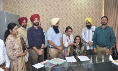 Chairman Bhinder/Makkar joined the two new SDOs found in the Nagar Reform Trust