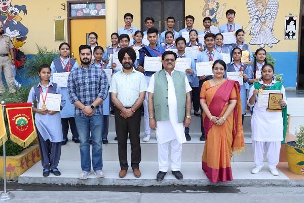 Smart students of IPS school were awarded with prizes