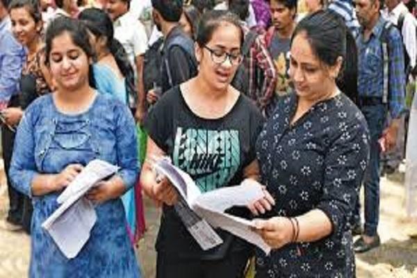 PSEB declared 10th class result, girls made a bet, Faridkot's daughter got 100 percent marks