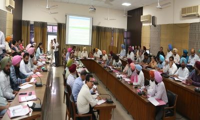 A discussion was held on the current agricultural issues during the Research and Extension Council meeting