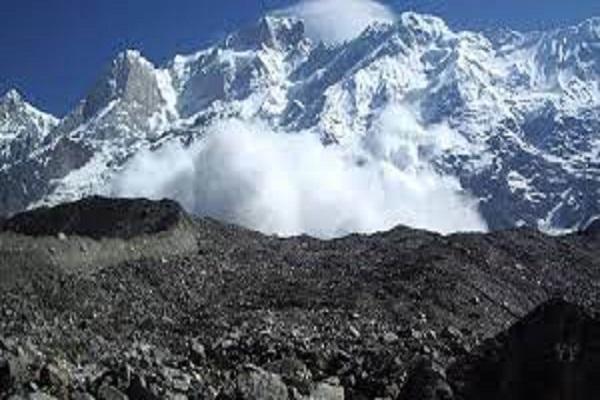 Glacier broke near Sri Hemkunt Sahib, 5 people were evacuated safely