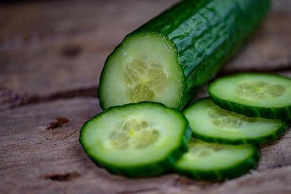 Include cucumber in the diet, get innumerable benefits