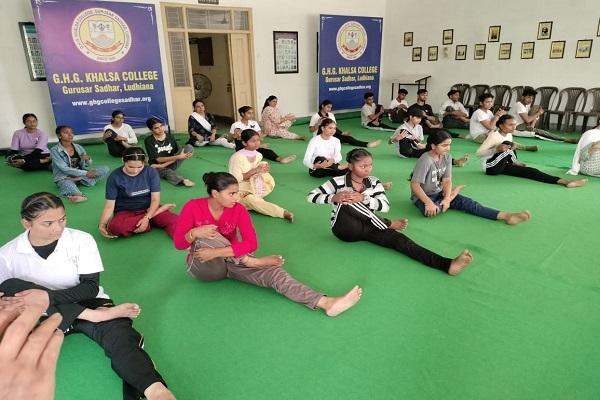 GHG International Yoga Day celebrated at Khalsa College