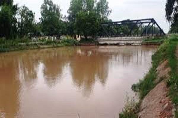 Due to rising water level, another bridge broke in Ludhiana, traffic stopped