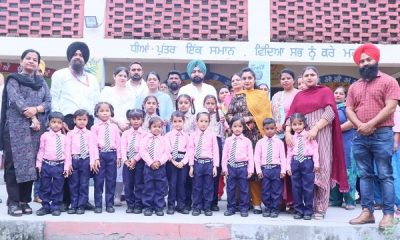 MLA Hardeep Singh Mundia distributes uniforms to students