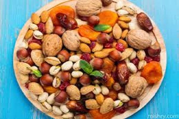 Create a perfect figure with the help of these dry fruits