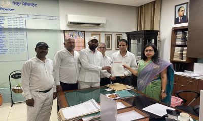 Demand letter given to DC by Ambedkar Navy and Bharatiya Samaj Morcha