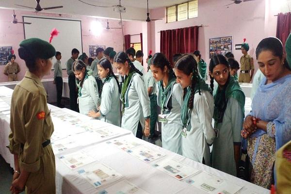 Organization of World Currency Exhibition at Sri Guru Hargobind Public School