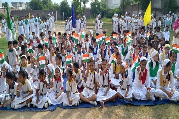 Independence Day celebrated at Guru Gobind Singh Public School
