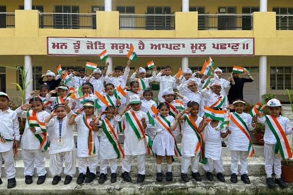 77th Independence Day was celebrated at Guru Nanak Public School, Gujranwala