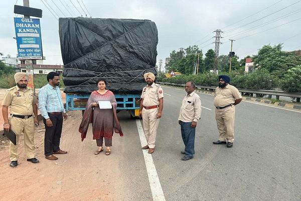 R.T.A. 06 vehicles stopped by Ludhiana, challan issued for 04 other vehicles