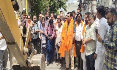 MLA Bagga started the work of installing interlock tiles