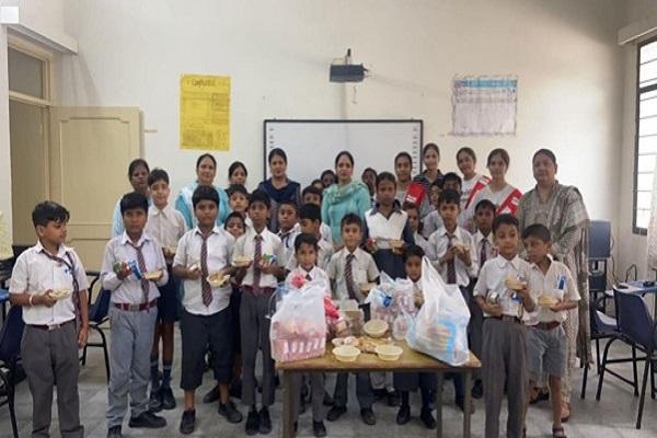 International Charity Day celebrated by Khalsa College