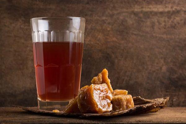 Jaggery tea is very beneficial for health, it removes these problems