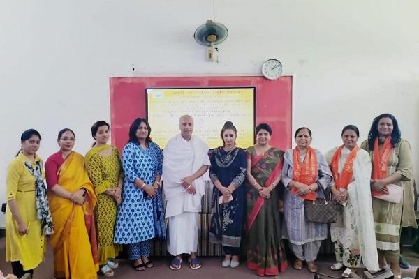 Lecture organized to celebrate the 200th birth anniversary of Maharishi Dayanand Saraswati