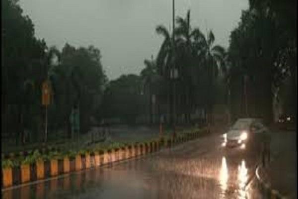 Meteorological department issued yellow alert for rain in Punjab, people got relief from heat
