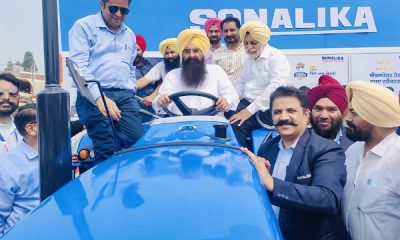 The Minister of Agriculture launched the new model of Sonalika tractor at Kisan Mela