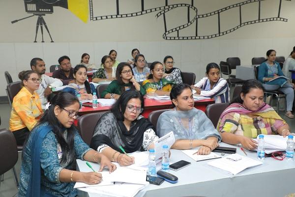 Conducted induction training program for the training of teachers of CBSE schools