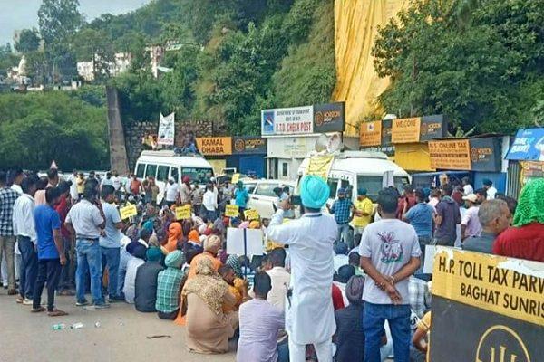 Taxi operators boycott Himachal Pradesh, warning to seal the border