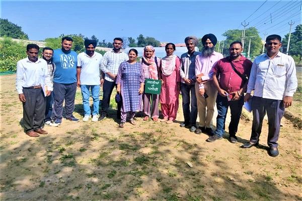 A training course was conducted on growing vegetables